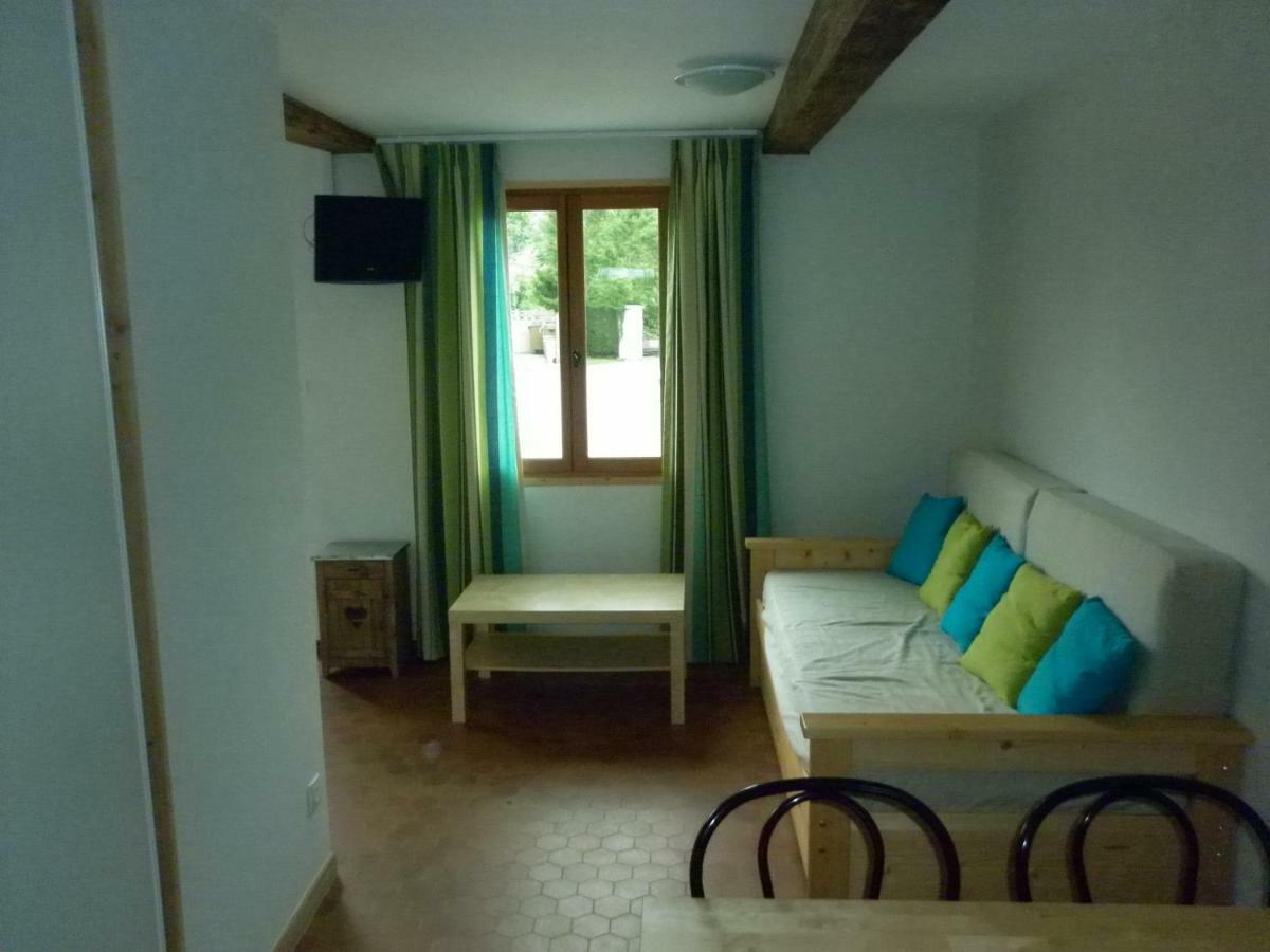 Camping La Verte Prairie Forest-Montiers Esterno foto
